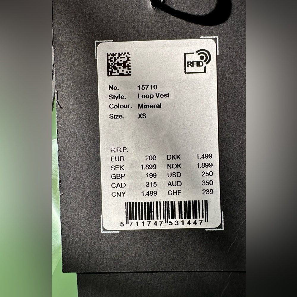 NWT RAINS Mineral Green Loop Vest Puffer XS - Picture 10 of 13